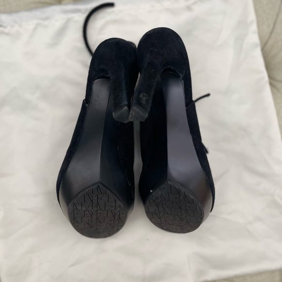 Diane Von Furstenberg Tie Up Ankle Booties Size 6M - Picture 3 of 4